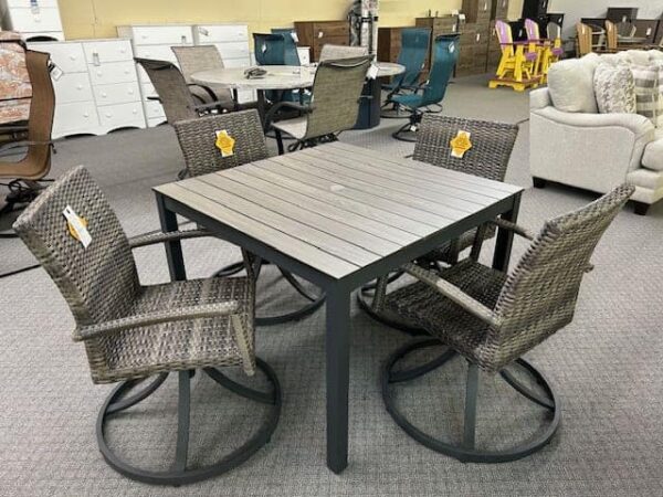 Chalfonte Swivel 5pc Set